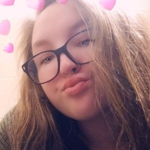 Meet your Posher, Belle